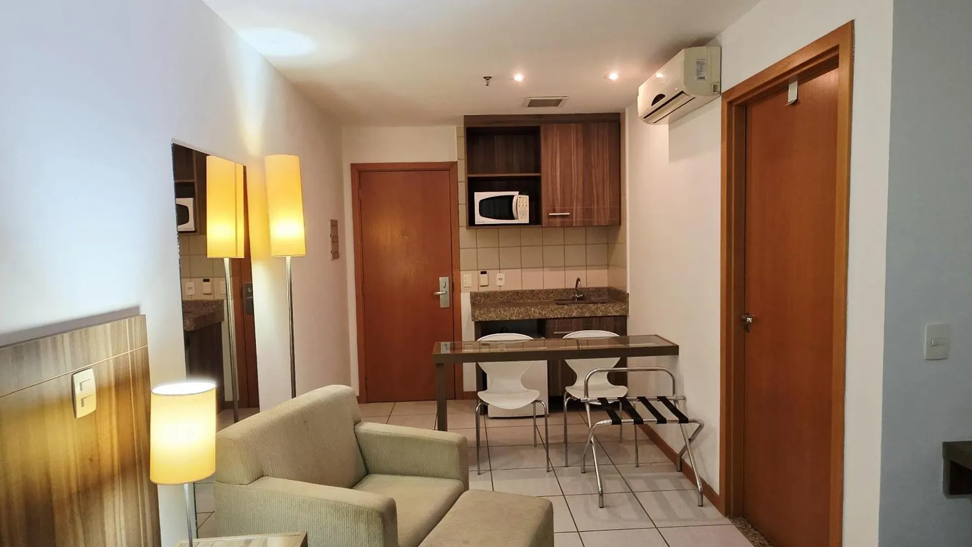 Centro De Brasilia - Proximo Ao Brasilia Shopping Lejlighedshotel 0*,  Brasilien