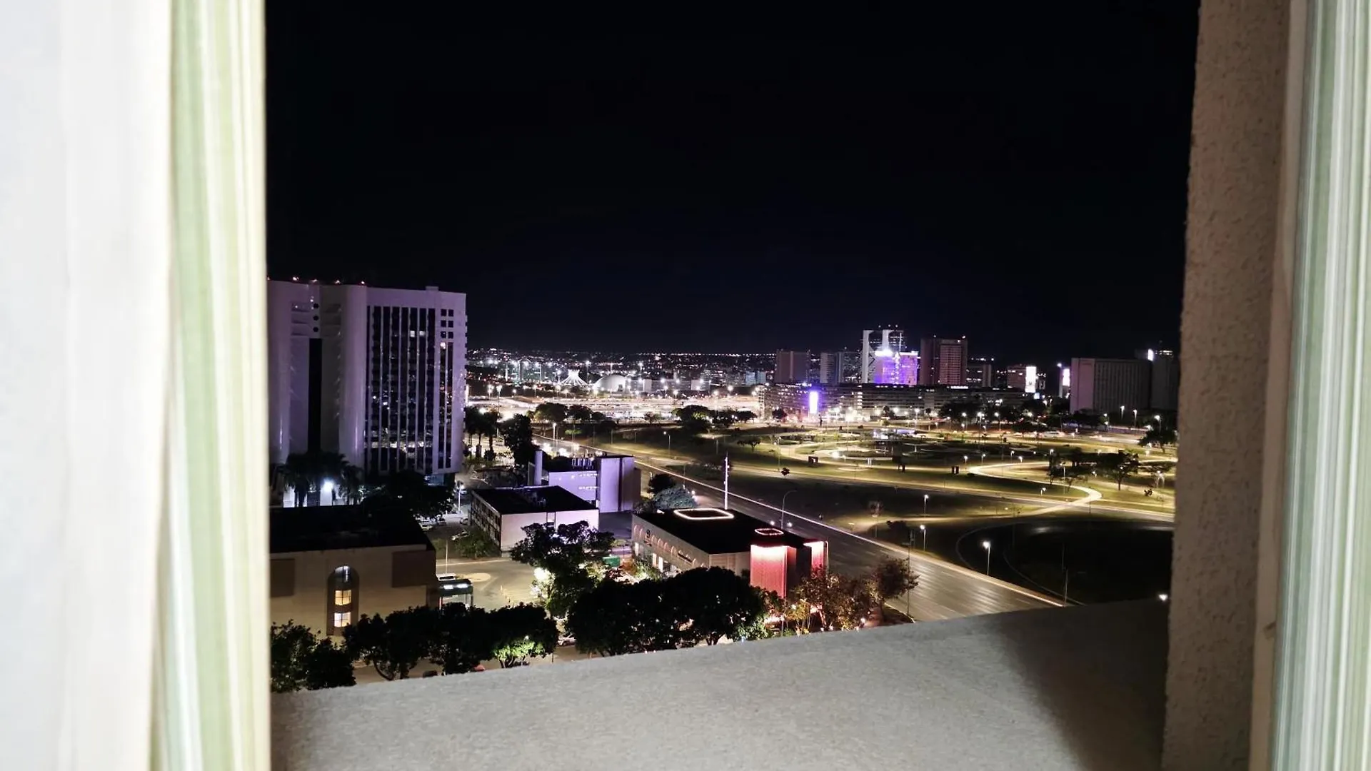 Centro De Brasilia - Proximo Ao Brasilia Shopping Aparthotel Brazilië